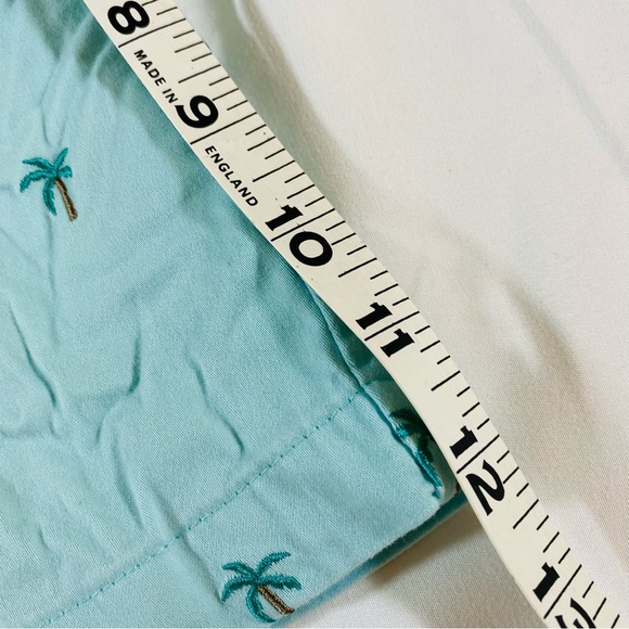 Soft mint Palm tree print preppy short shorts by Cambridge Dry Goods size 8 - Picture 6 of 10